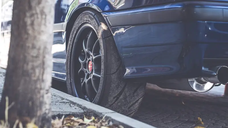 track day tires thumbnail